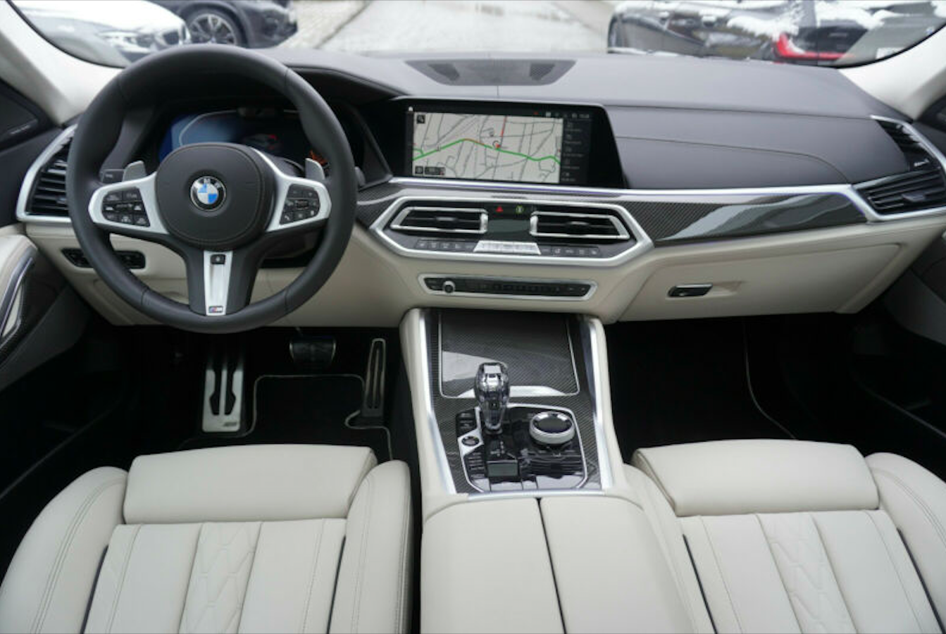 BMW X6 M40i xDrive - předváděcí auto skladem - maximální výbava - super cena - online prodej - autoibuy.com